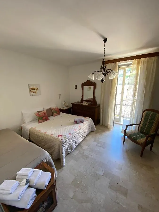 Il Terrazzo Dei Nonni Villa Modica Nyaraló