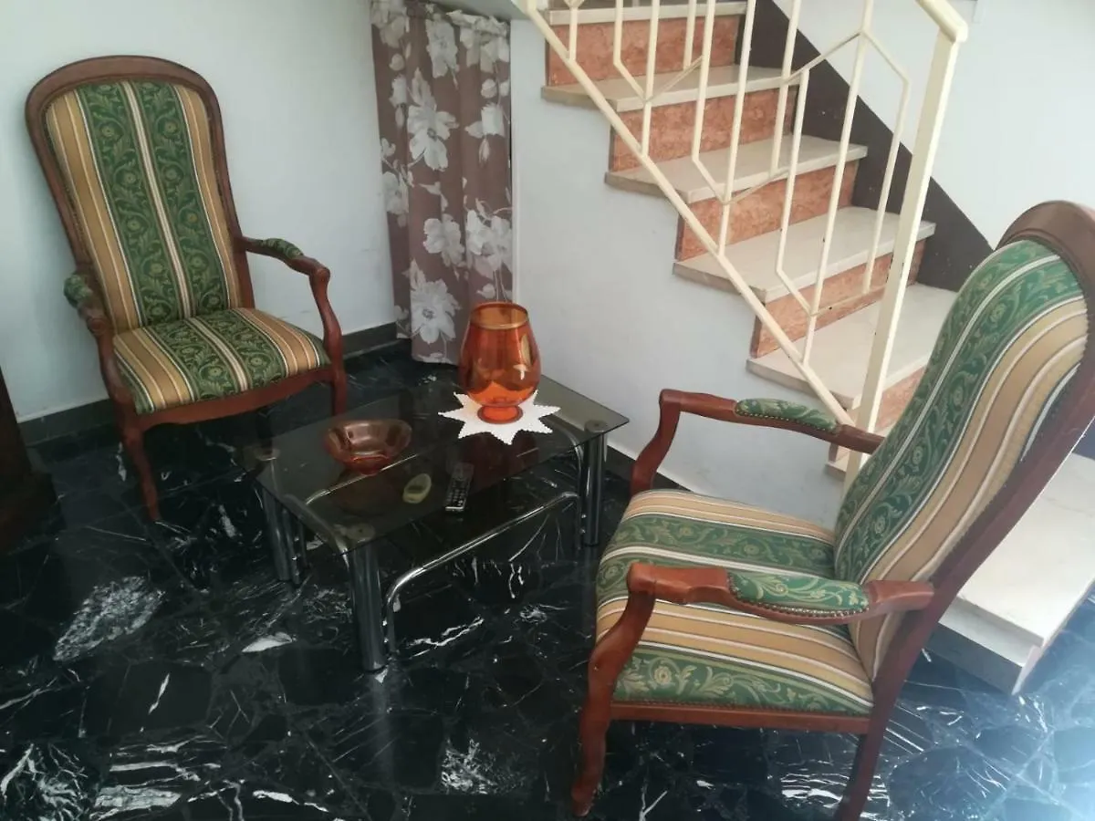 Il Terrazzo Dei Nonni Villa Modica 0*,  Olaszország